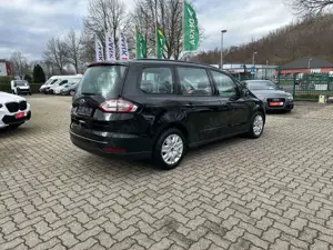 Ford Galaxy Bild 2