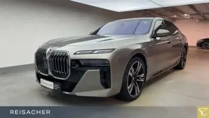 BMW 740