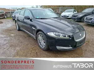 Jaguar XF 3.0 D V6 Aut. Navi Kamera PDC LM Keyless LM Bild 2