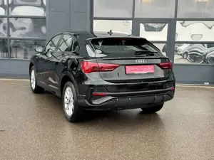Audi Q3 Sportback 35 TFSI S-tronic S line LED NAVI ACC SID Bild 5