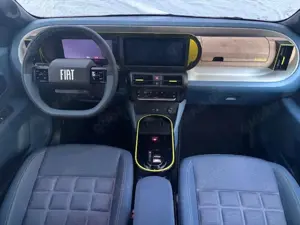 Fiat Grande Panda 1.2 Hybrid 74 kW La Prima Bild 3