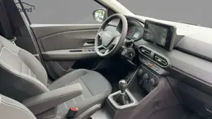 Dacia Jogger 1,0 TCe 110 Expression LED Link NBA PDC RFK SHA Bild 5