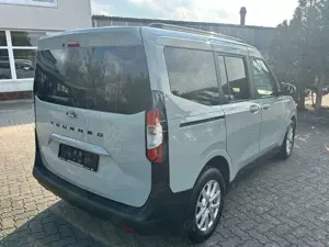 Ford Tourneo Courier Bild 5