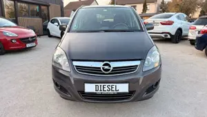 Opel Zafira Bild 2