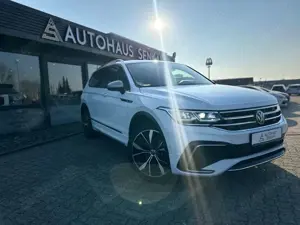 Volkswagen Tiguan Allspace 4M R-LINE*AHK*PANO*R-CAM*20"ALU*