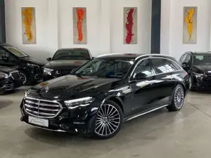 Mercedes-Benz E 300 de T Exclusiv AMG HUD DIS ?20 AHK BUR
