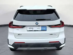 BMW X1 sDrive20d Steptronic Head-Up AHK Bild 5