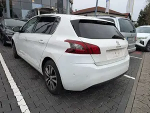 Peugeot 308 Bild 3