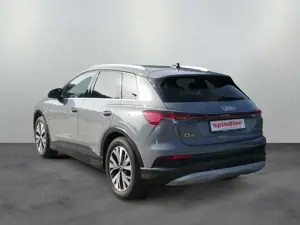 Audi Q4 e-tron advanced 50 quattro / Standklima, AHK Bild 3