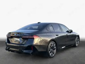 BMW 520 d Aut. HiFi* LED* SHZ* Pano* Harman/Kardon* Bild 2