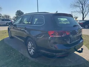 Volkswagen Passat Variant Business 2,0 TDI DSG -AHK-Vituell Bild 5