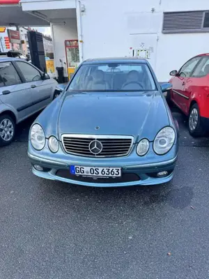 Mercedes-Benz E 240 Avantgarde