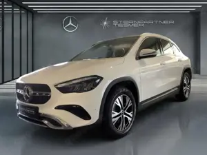 Mercedes-Benz GLA 200 PROGRESSIVE +KAMERA+LED+TOTW.+PANO.-DACH