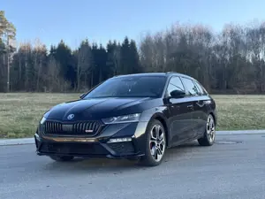 Skoda Octavia Combi 2.0 TSI DSG RS