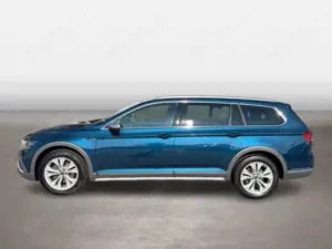 Volkswagen Passat Variant 2.0TDI Alltrack 4M nur an Händler Bild 2