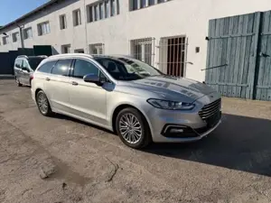 Ford Mondeo 2.0 Turnier Titanium*LED*Navi*