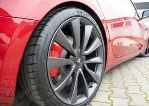 Tesla Model 3 Bild 5