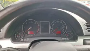 Audi A4 Avant 2.0 TDI DPF Bild 4