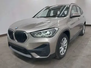 BMW X1 xDrive 25 e /KAMERA / Keyless-Go / NAVI /1.HA