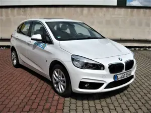 BMW 225 2 Active Tourer 225 xe Advantage Bild 5
