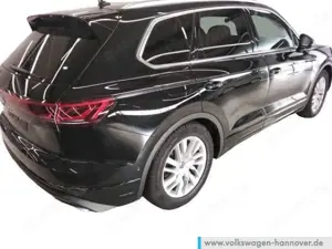 Volkswagen Touareg 3.0 TDI Tiptronic 4-Motion Elegance Navi Bild 4