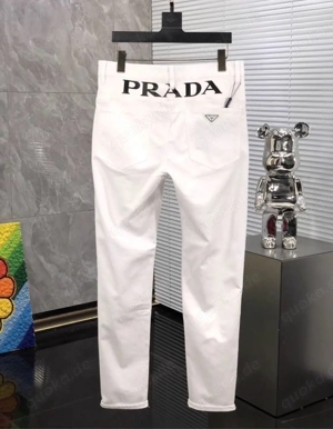 eine sehr schöne Jeans