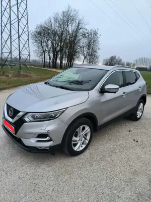 Nissan Qashqai+2 2.0 dCi DPF 4x4 Aut. tekna Bild 5