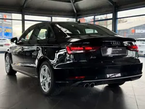 Audi A3 Limousine 35 TDI sport*HU/AU NEU*SHZ*TEMPO* Bild 5