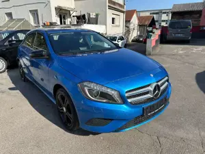 Mercedes-Benz A 180 BlueEfficiency Urban/Navi/PDC/Kamera/Xenon