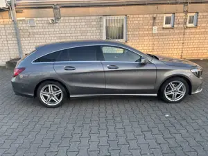 Mercedes-Benz CLA 220 Shooting Brake d 7G-DCT Peak Edition Bild 5