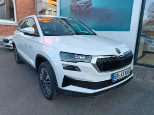 Skoda Karoq Balance 1.5 TSI DSG 110kW NAVI, AHK,KAMERA Bild 2