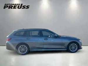 BMW 320 d Touring Automatik Mild Hybrid Bild 5
