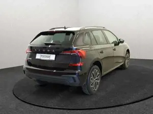 Skoda Kamiq Balance 1.5TSI DSG Matrix AHK Navi ACC Rear View S Bild 5