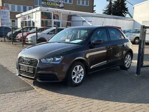 Audi A1 attraction  klima Navigationssystem 2.Hand Euro 5