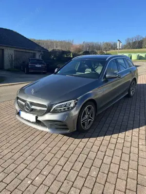 Mercedes-Benz C 200 d T 9G-TRONIC AMG Line