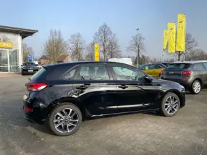 Hyundai i30 Trend Mild-Hybrid AT Apple CarPlay Android Auto Me Bild 4