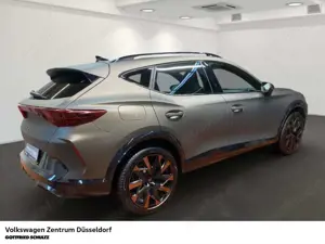 CUPRA Formentor VZ 1.5 TSI eHybrid Navigation Sitzheizung Bild 4