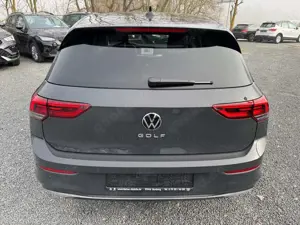 Volkswagen Golf VIII 1.5 TSI *LIFE*MOVE*PDCHI+VO*SHZ*DAB*DI Bild 5