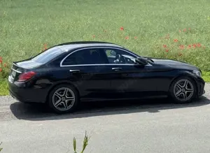 Mercedes-Benz C 220 d 4Matic 9G-TRONIC AMG Line