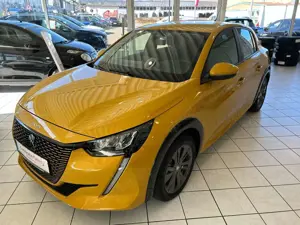 Peugeot e-208 Active Pack Elektromotor 136