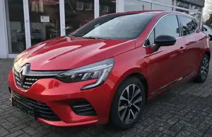 Renault Clio V Techno Bild 2