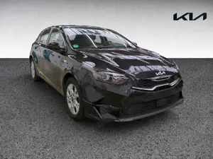 Kia Ceed / cee'd 1.5 T-GDI DCT7 OPF Vision Bild 2