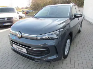 Volkswagen Tiguan 1.5 eTSI DSG Energy *LED*PDC*Navi* Bild 4