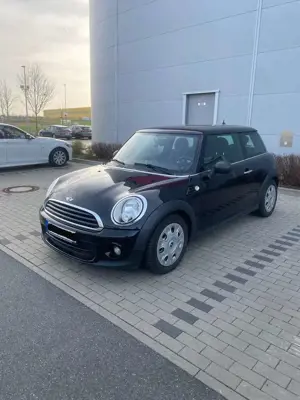 MINI One Schiebedach Schwarz 98 PS Bild 3