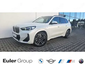 BMW X1 xDrive23d M Sport 19'' AHK Pano HUD el.Aktivsitz D