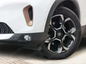 Citroen C5 Aircross 1.2 136 C-Series Sitzh./ Kam/ Klimaau. Bild 5