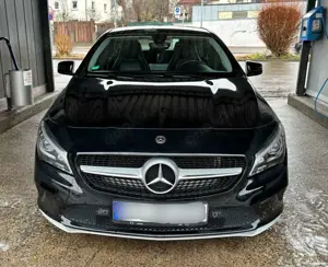Mercedes-Benz CLA 180 - Einparkhilfe, Sitzheizung, NAVI