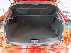 Nissan Juke N-Connecta 1.6 Hybrid 4AM 143 PS Winterpaket Bild 5