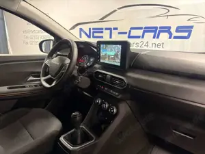 Dacia Sandero Bild 3