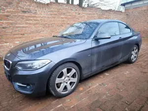 BMW 225 225d  Coupe Automatik Motor klopft